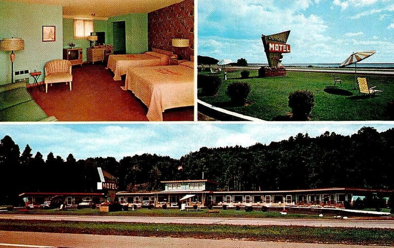 Bombay Motel - Vintage Postcard (newer photo)